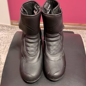 Women’s Waterproof motorcycle boots